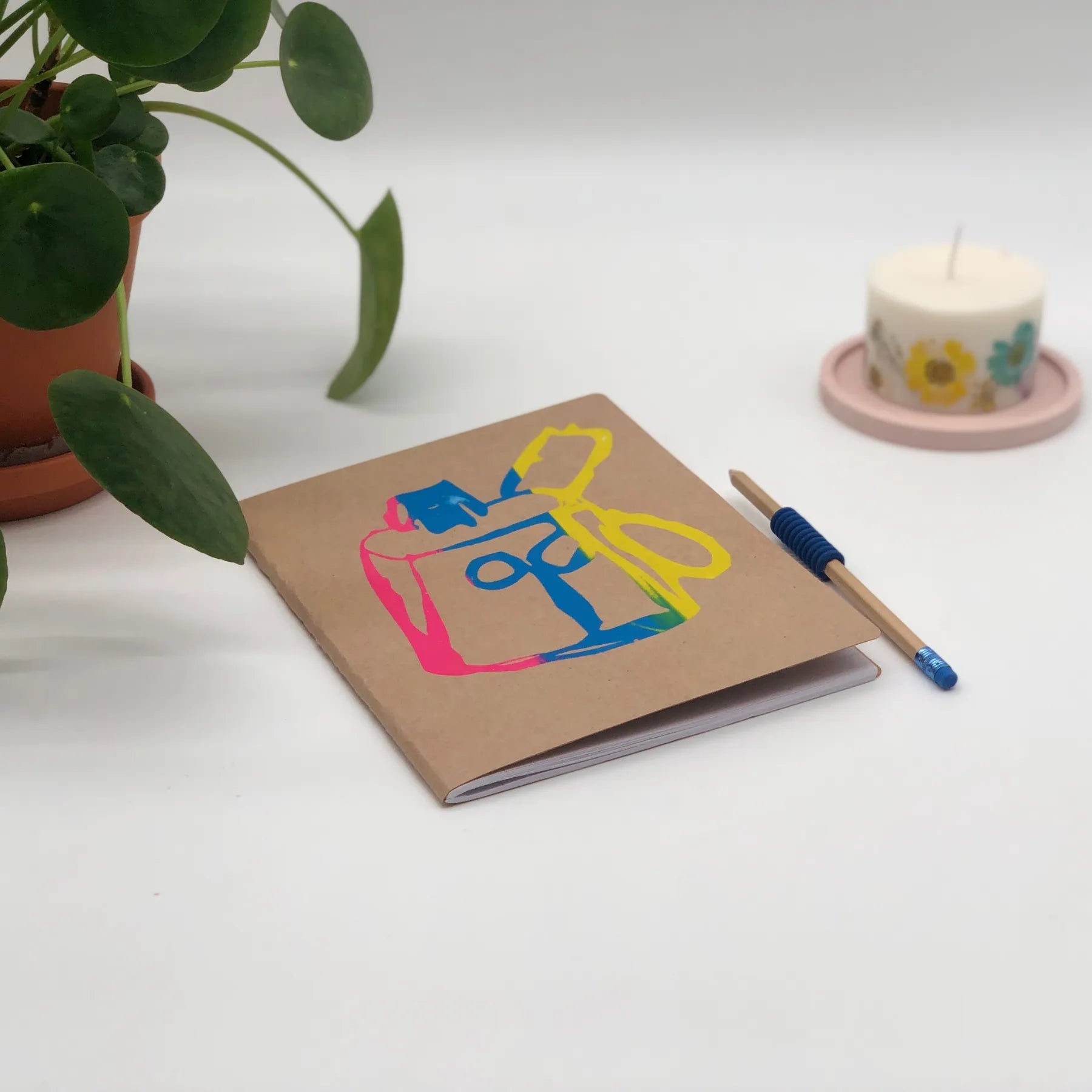 Studio Schrift A5 gelinieerd - Hot chocolate rainbow